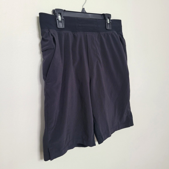 Lululemon Men’s Small Black Shorts Pockets RN 106259 Athletic Training EUC - Picture 1 of 8